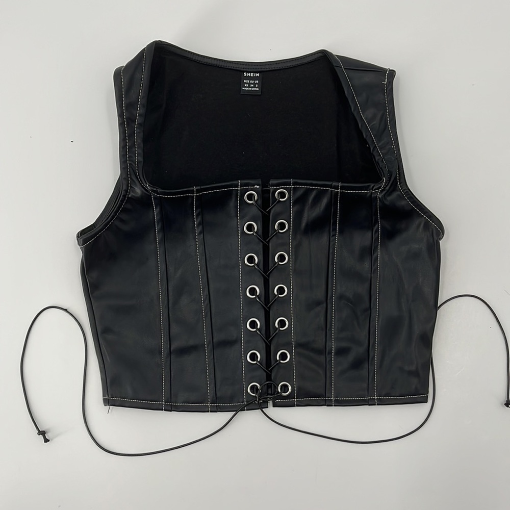 𝅺black Vegan Leather Cropped Tank Corset Lace Up Top Overstitching - Picture 5 of 6